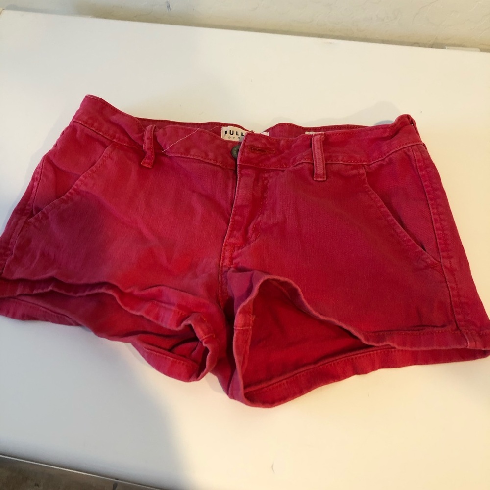 🎈Bullhead red shorts🎈